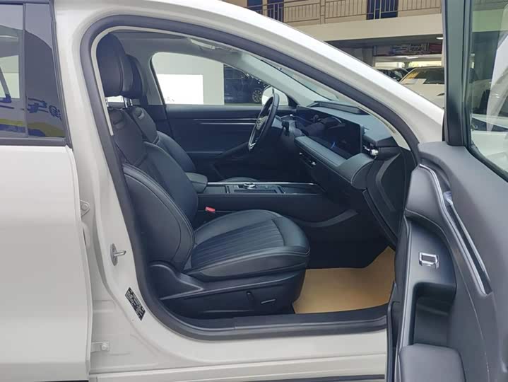 Фото 8 - Ford Mondeo