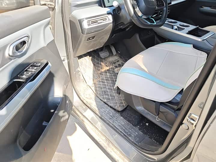 Фото 9 - GAC Aion Y