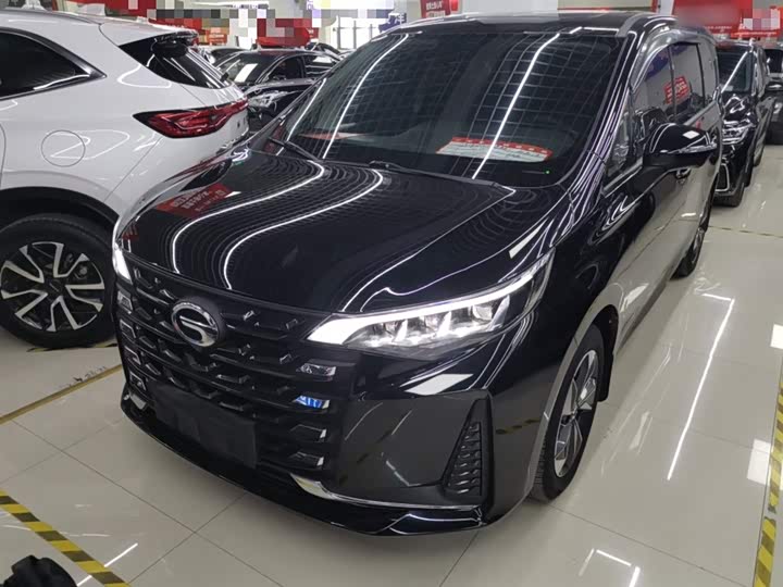 Фото 2 - GAC Trumpchi M6