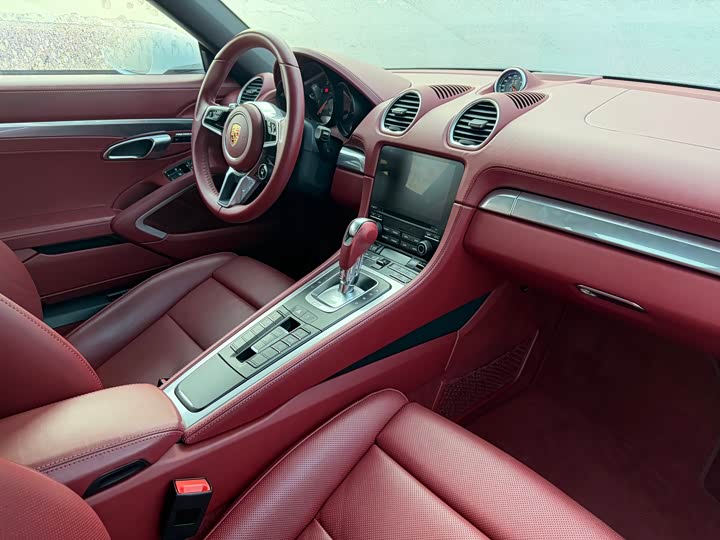 Фото 4 - Porsche 718