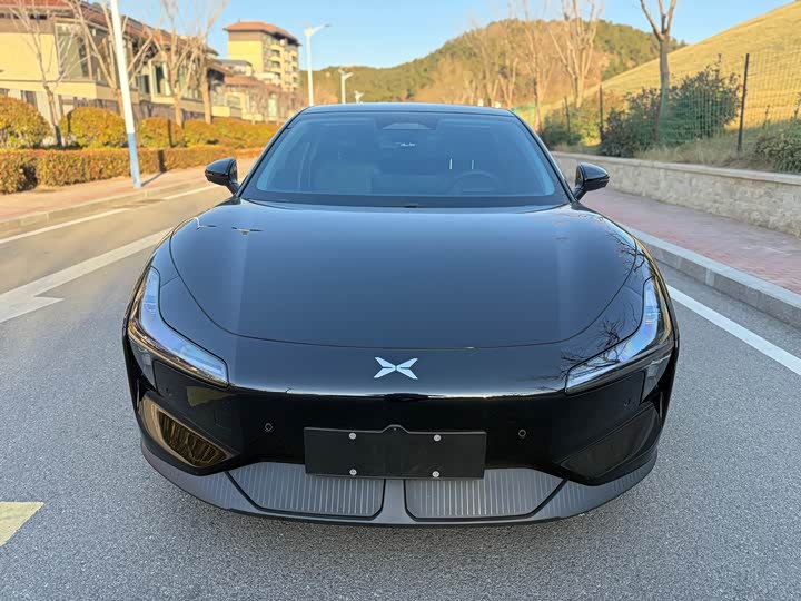 Фото 2 - XPeng Mona M03