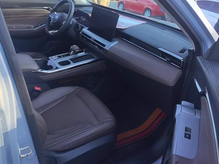 Фото 8 - GAC Trumpchi GS4