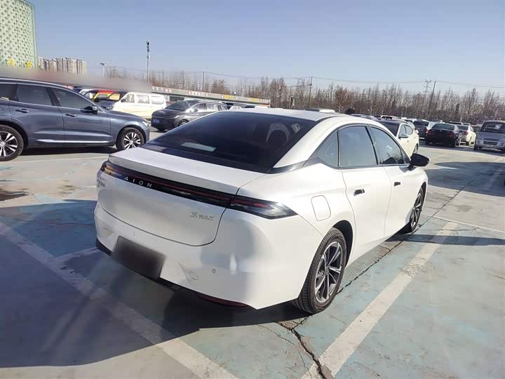 Фото 7 - GAC Aion S Max