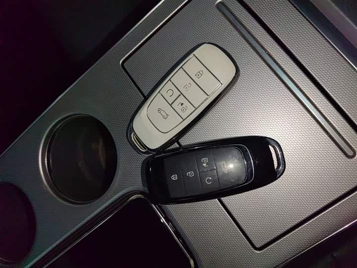 Фото 9 - GAC Aion Y