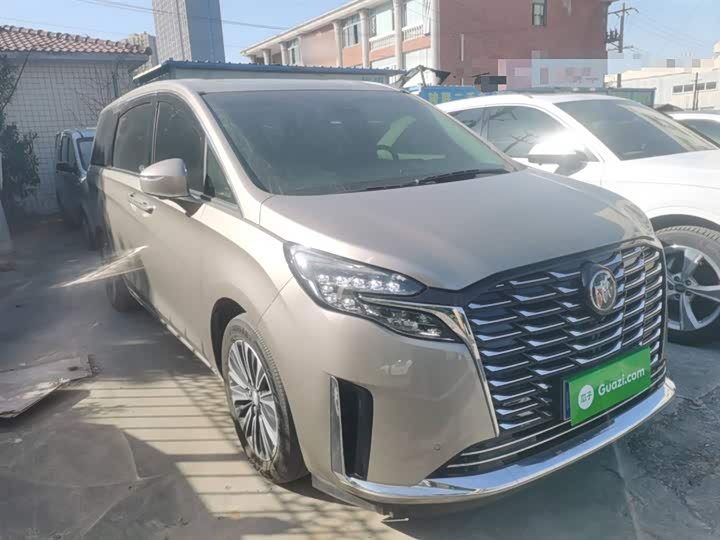 Фото 4 - Buick GL8 ES