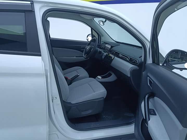 Фото 8 - Leapmotor T03