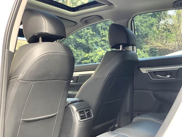 Фото 6 - Honda CR-V