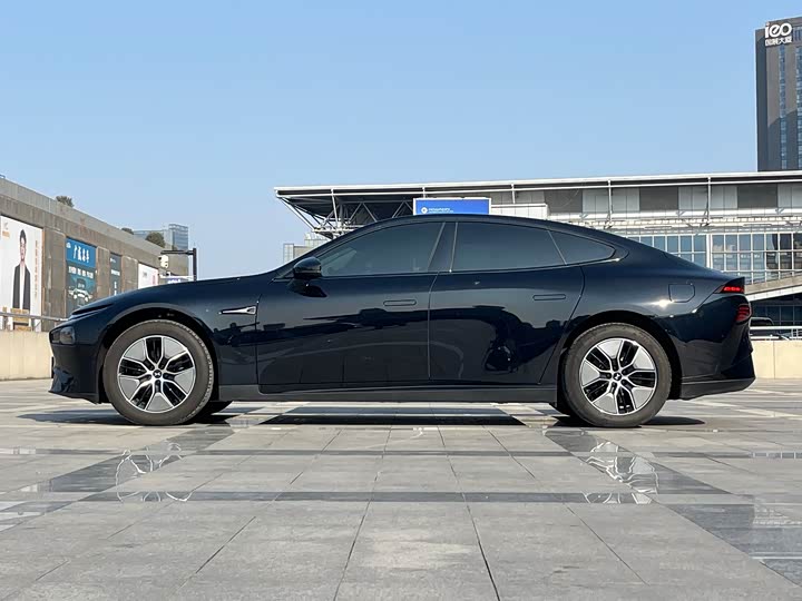 Фото 5 - XPeng P7