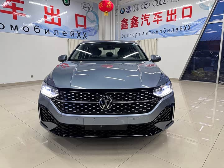 Фото 2 - Volkswagen Lavida