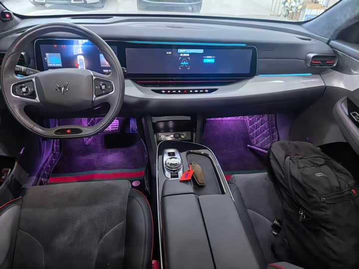 Фото 7 - BAIC Arcfox Alpha S