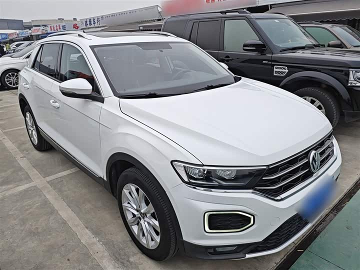 Фото 4 - Volkswagen T-Roc