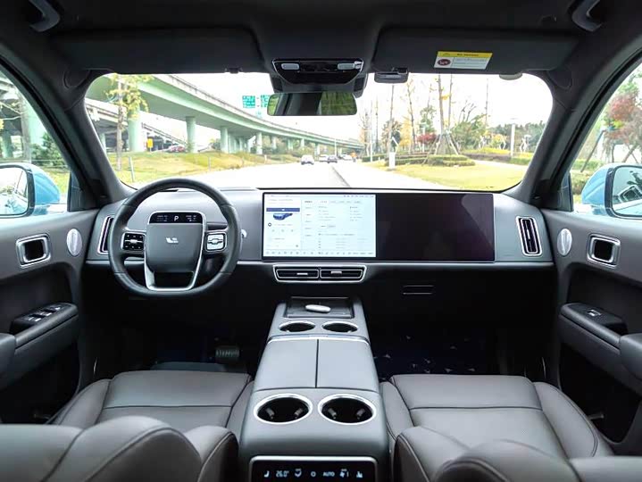 Фото 5 - LiXiang L9