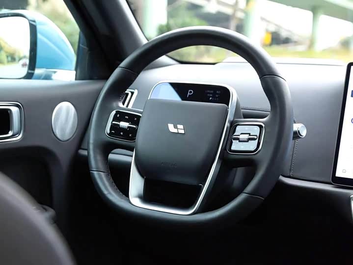 Фото 6 - LiXiang L9