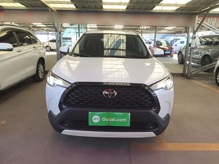 Фото 3 - Toyota Corolla Cross