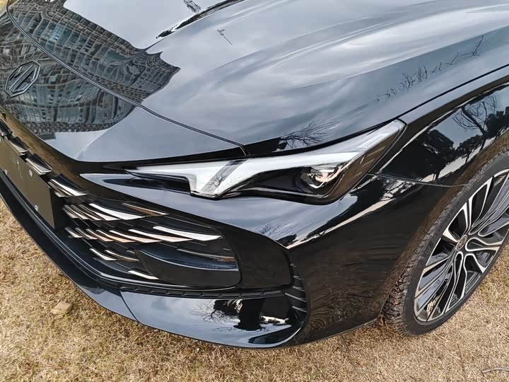 Фото 4 - MG Motor 7