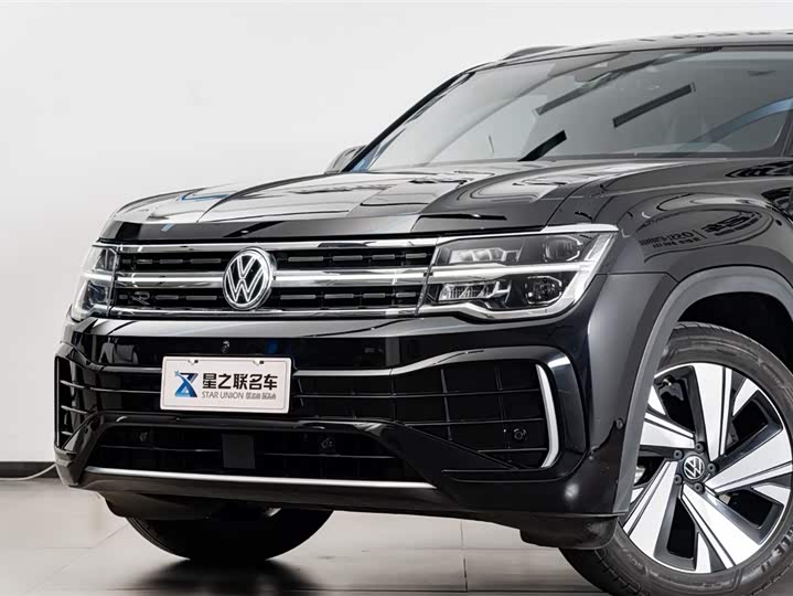 Фото 3 - Volkswagen Teramont X