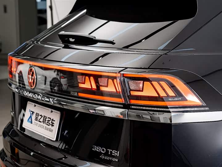 Фото 9 - Volkswagen Teramont X