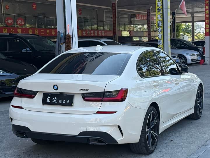 Фото 4 - BMW 3 Series