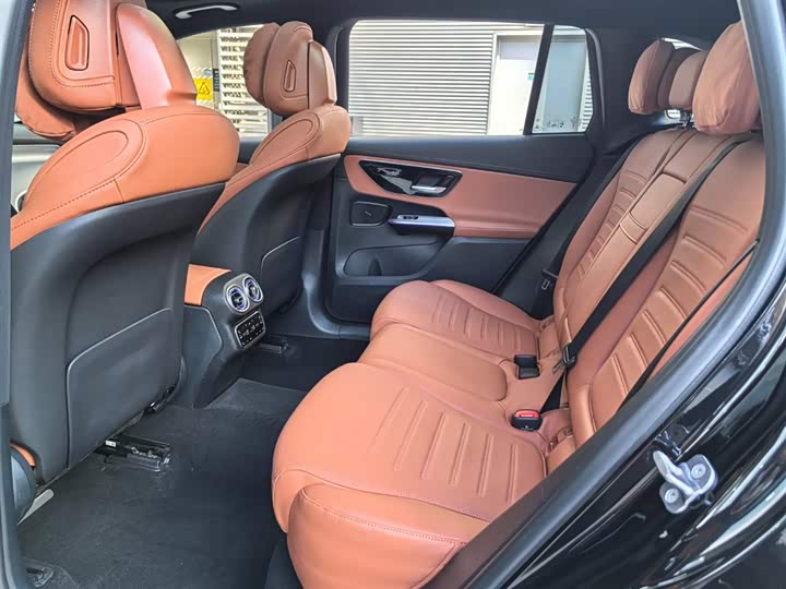 Фото 4 - Mercedes-Benz GLC-Class