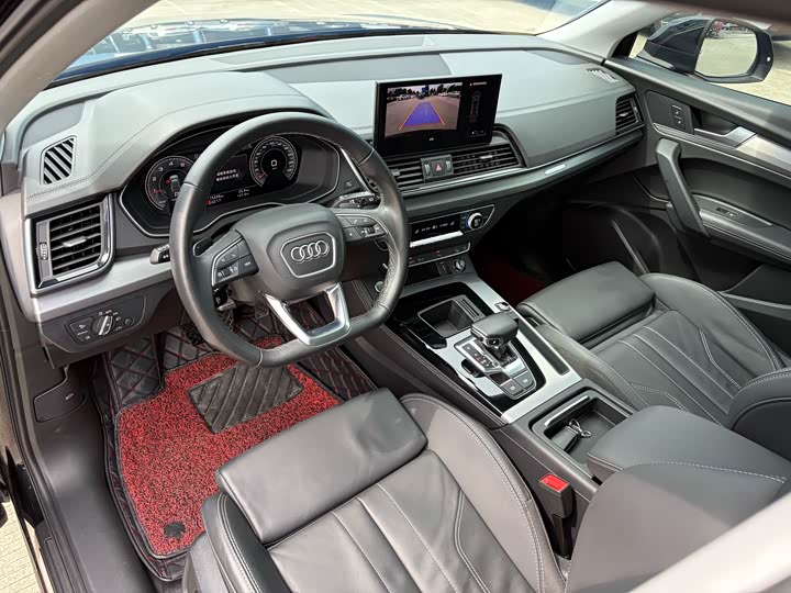 Фото 4 - Audi Q5L
