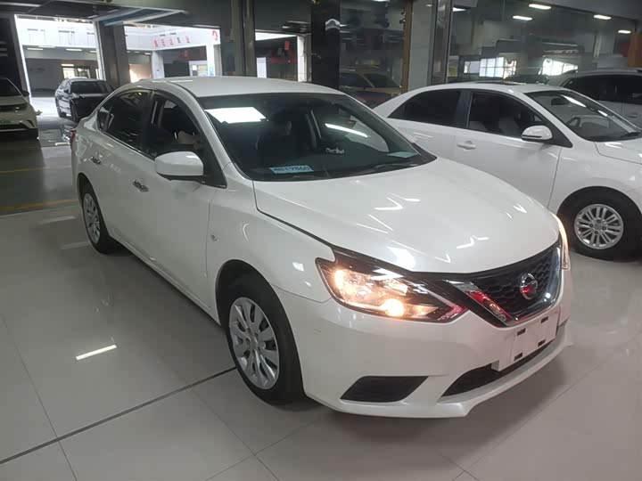 Фото 4 - Nissan Sylphy