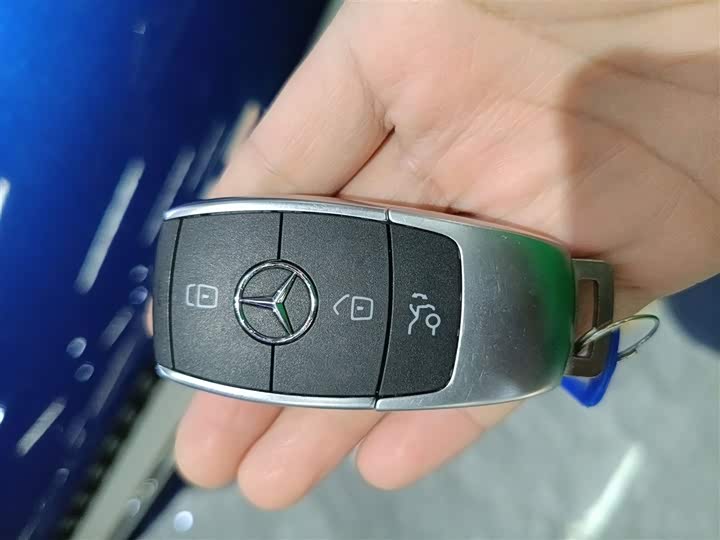 Фото 8 - Mercedes-Benz GLC-Class