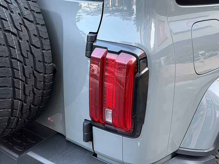 Фото 7 - Tank 300 Hybrid