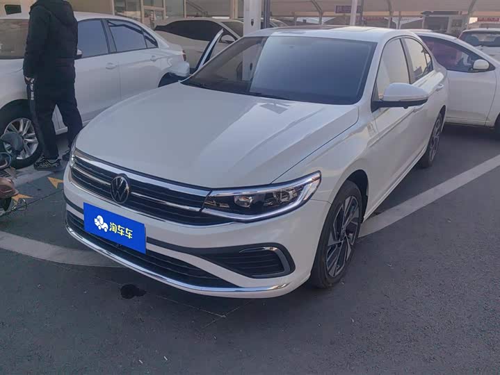 Фото 1 - Volkswagen Bora