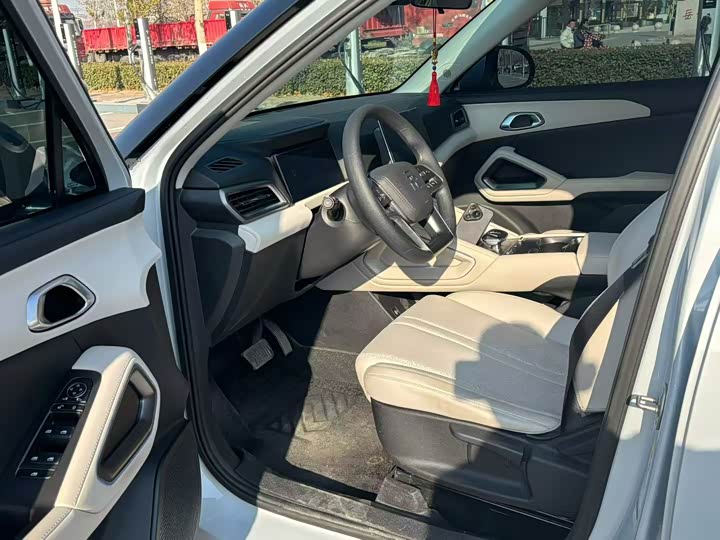 Фото 4 - BYD Yuan Up