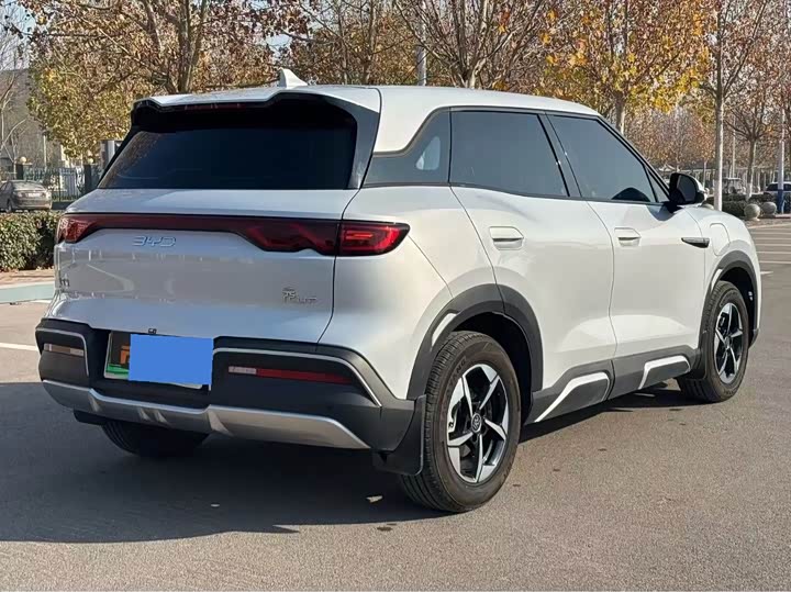 Фото 8 - BYD Yuan Up