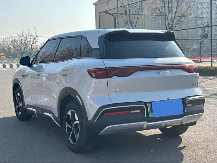 Фото 9 - BYD Yuan Up