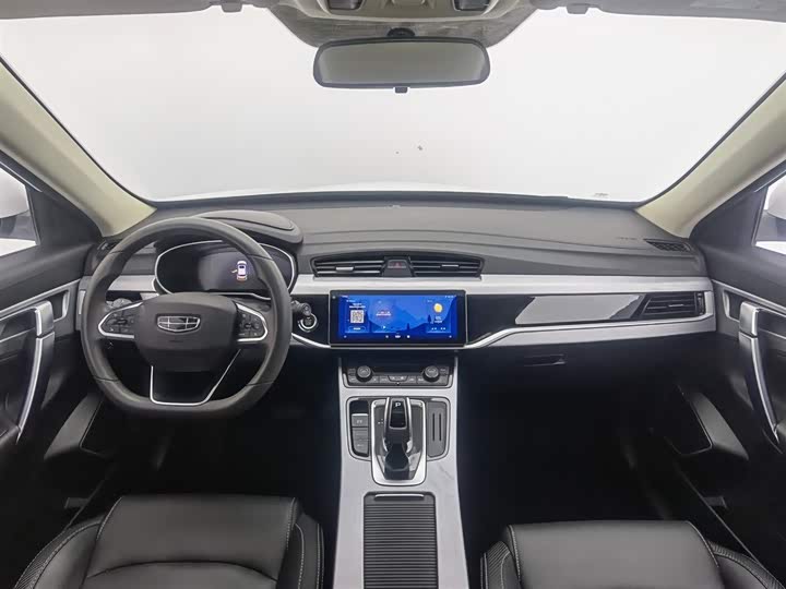 Фото 5 - Geely Atlas