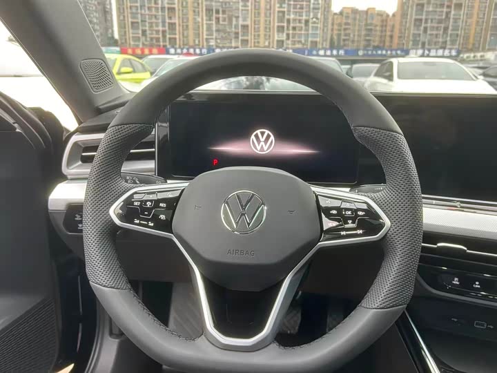 Фото 8 - Volkswagen Lamando L