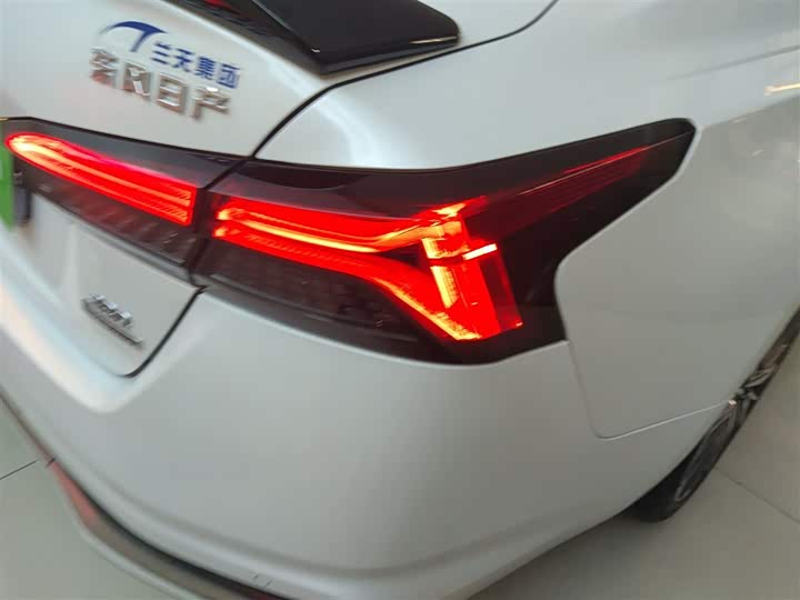 Фото 7 - Nissan Teana