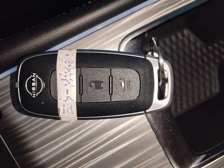 Фото 8 - Nissan Teana