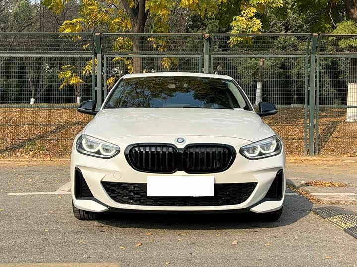 Фото 2 - BMW 1 Series