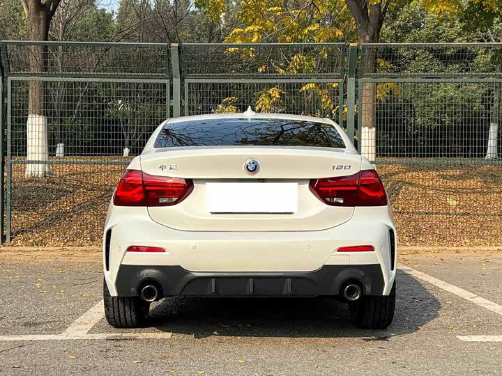 Фото 5 - BMW 1 Series