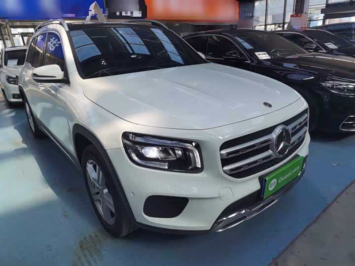 Фото 4 - Mercedes-Benz GLB-Class