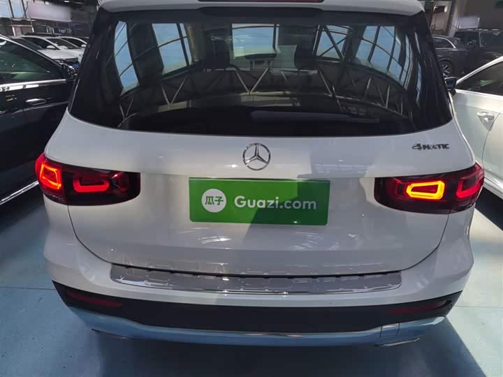 Фото 6 - Mercedes-Benz GLB-Class