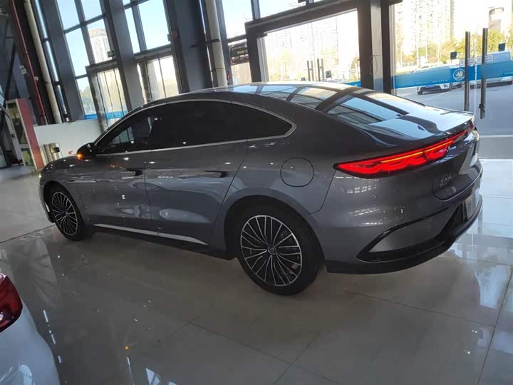 Фото 5 - BYD Han