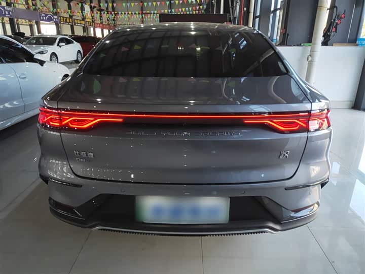 Фото 6 - BYD Han