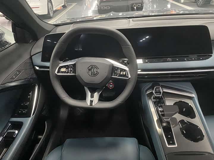 Фото 9 - MG Motor 7