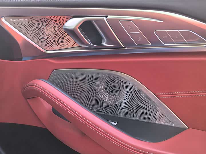 Фото 6 - BMW 8 Series