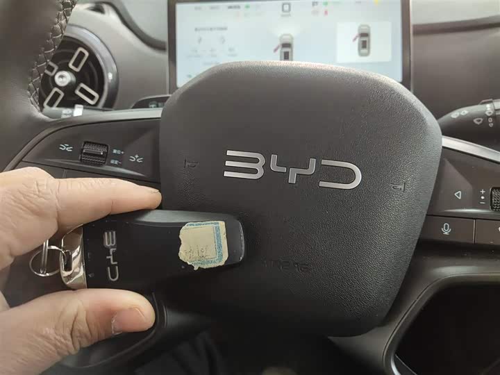 Фото 9 - BYD Sea Lion 05 DM-i Hybrid