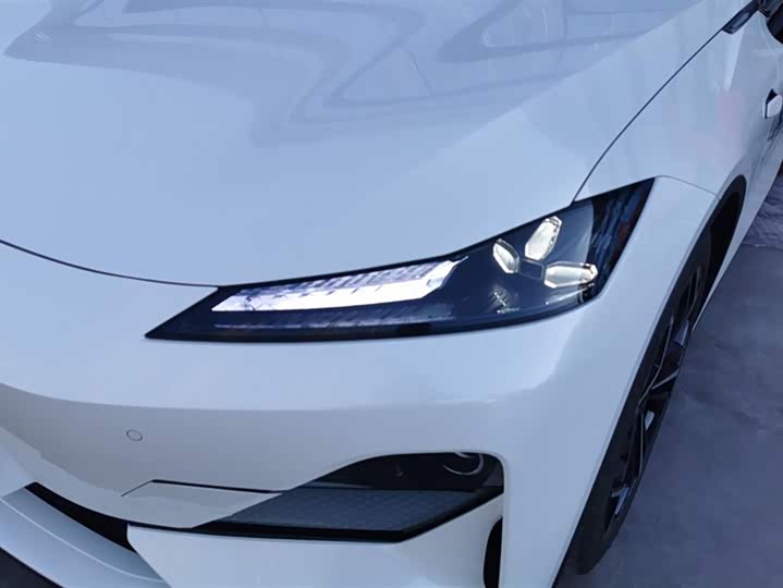 Фото 5 - Changan Deepal SL03