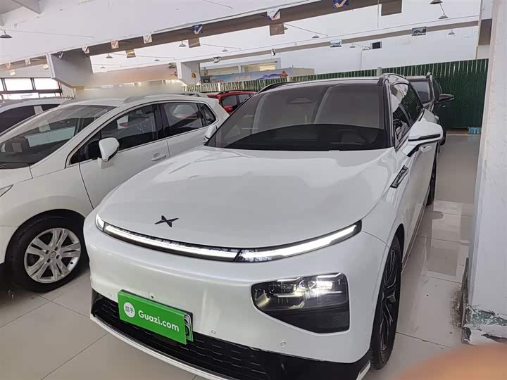 Фото 3 - XPeng G9