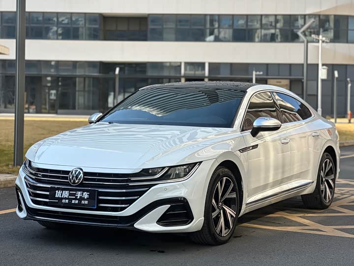 Фото 1 - Volkswagen CC