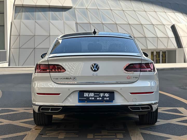 Фото 8 - Volkswagen CC