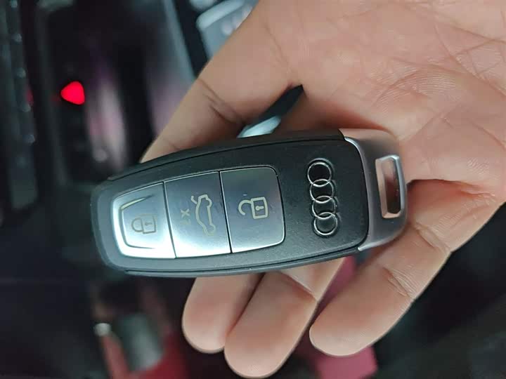 Фото 9 - Audi A3