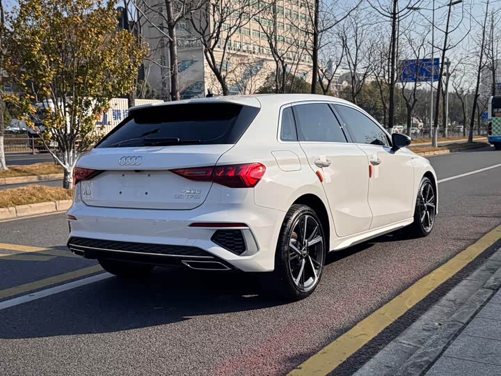 Фото 5 - Audi A3